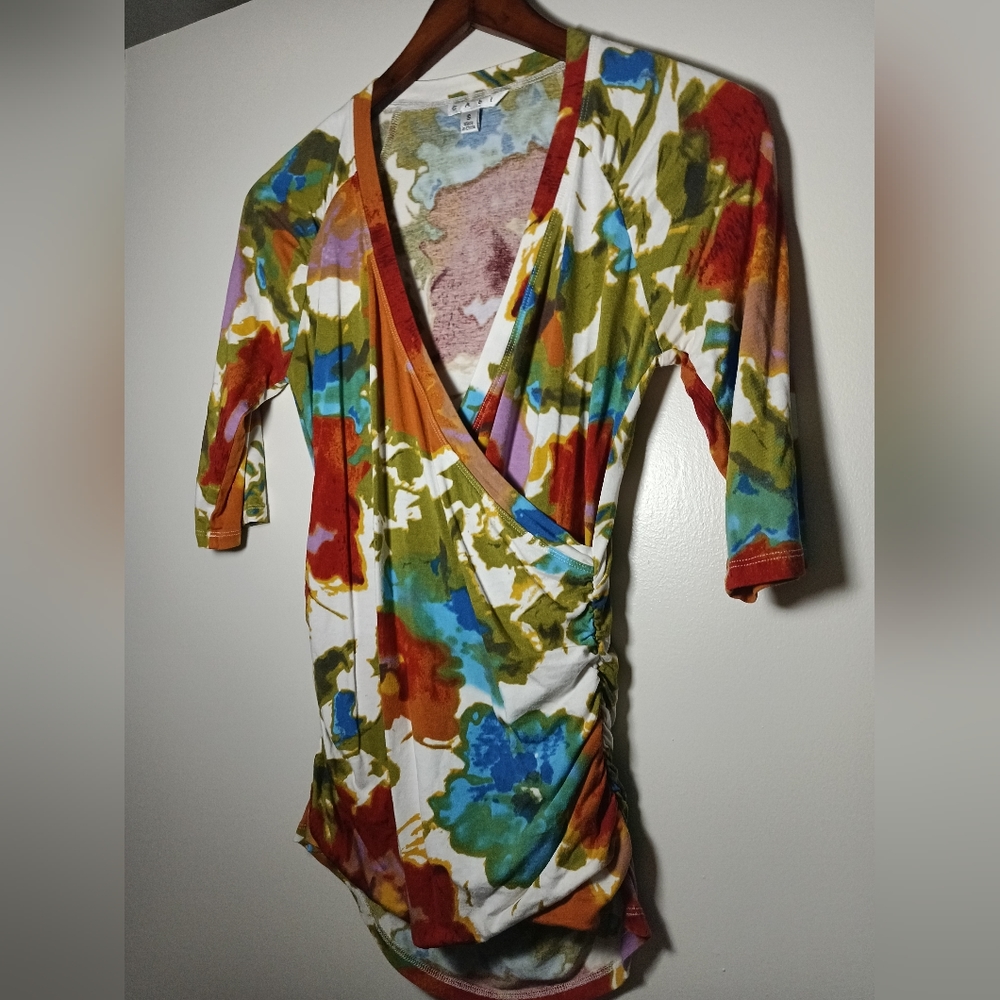 Size S - Plunging Neckline - Floral - CAbi